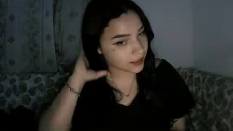 izzy_32 online show from January 10, 7:13 am