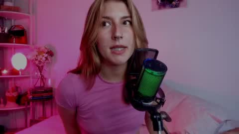 Linda Sofia help me get to 100 thumbs up online show from February 23, 4:33 am