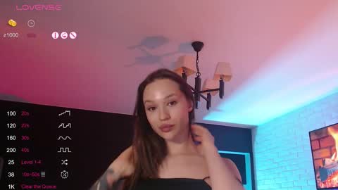 Jade online show from November 29, 6:23 pm