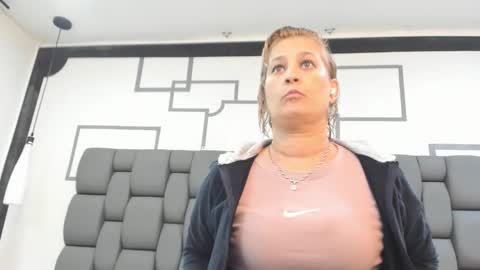 Jade  online show from October 11, 12:19 pm