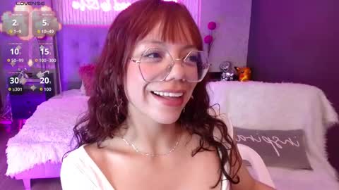 JADE online show from November 18, 9:27 pm