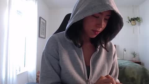 Snapshot of jadelove_ chatting on January 14, 8:15 pm Jade Love online show from January 14, 8:15 pm