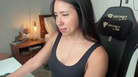 Snapshot of jadelove_ chatting on October 7, 6:56 pm Jade Love online show from October 7, 6:56 pm