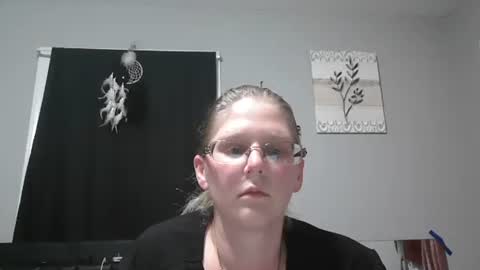 JadeLuv online show from December 15, 2:28 am