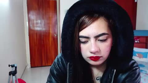 Jade online show from January 31, 3:44 pm