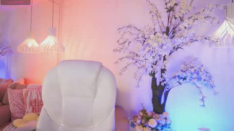 Jade Summer online show from November 19, 11:43 am