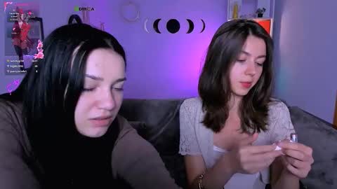 Snapshot of jaklin_meow chatting on September 21, 7:34 pm Jakline online show from September 21, 7:34 pm