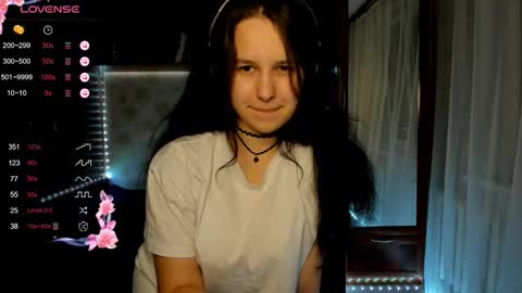 Lisa online show from October 31, 5:50 pm