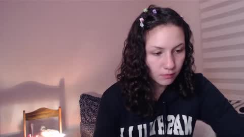Snapshot of jane_r chatting on December 2, 10:54 pm Jane online show from December 2, 10:54 pm