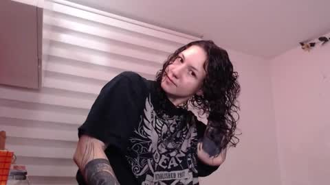 Snapshot of jane_r chatting on October 15, 10:56 pm Jane online show from October 15, 10:56 pm