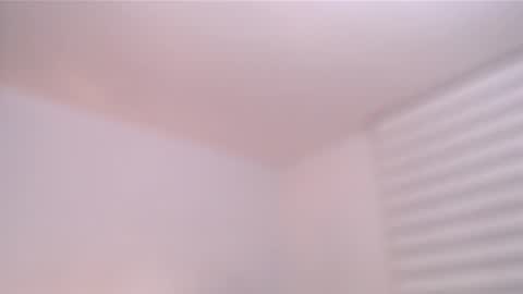Snapshot of jane_r chatting on December 12, 1:10 am Jane online show from December 12, 1:10 am