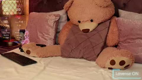 JaneDevine online show from March 8, 5:25 am