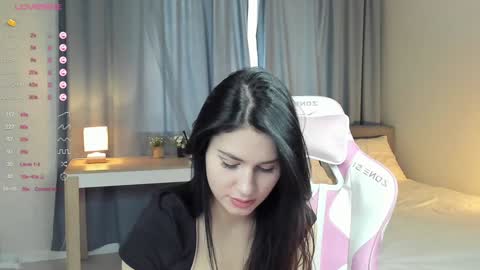 Snapshot of janetfletcher chatting on December 12, 8:25 am janetfletcher online show from December 12, 8:25 am