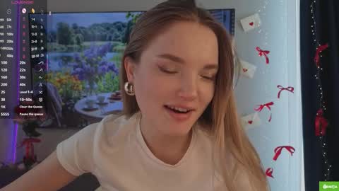 Hi Im Alice and here youll find something online show from March 15, 7:32 am