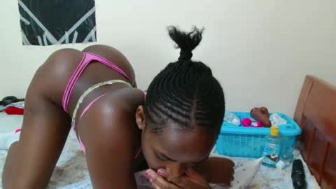 Jannie online show from April 18, 7:07 pm