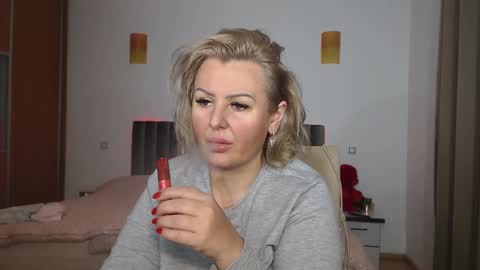 Snapshot of jaqueline88 chatting on January 24, 5:53 am jaqueline88 online show from January 24, 5:53 am