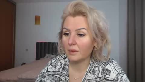 Snapshot of jaqueline88 chatting on March 5, 6:44 am jaqueline88 online show from March 5, 6:44 am