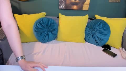 JaqulinneHot online show from October 19, 7:10 am