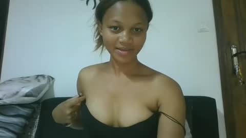 JarevavaX online show from January 2, 3:51 pm