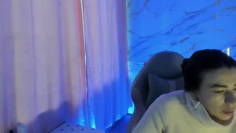 Jas online show from February 25, 3:31 pm