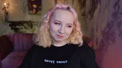 Jasmine online show from February 3, 5:07 am