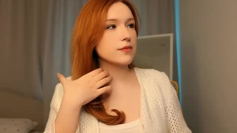 your Bella  online show from May 1, 1:14 pm