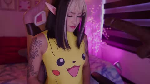 Snapshot of jayden_cournikovaa chatting on October 2, 8:47 pm Jayen online show from October 2, 8:47 pm