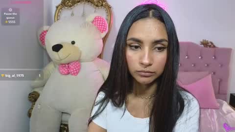 Snapshot of jazmin_tay chatting on February 13, 7:21 pm Jazmin online show from February 13, 7:21 pm