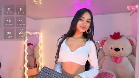Snapshot of jazmin_tay chatting on October 12, 12:07 pm Jazmin online show from October 12, 12:07 pm