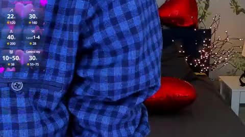 Snapshot of jeanniefox_ chatting on February 24, 2:14 pm jeanniefox_ online show from February 24, 2:14 pm