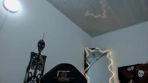 Snapshot of jedah_tay chatting on October 12, 4:48 am jedah_tay online show from October 12, 4:48 am