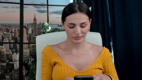 Jelisse online show from September 28, 12:43 pm