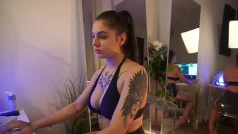 Snapshot of jeniffer_foxx chatting on September 25, 4:33 am jeniffer_foxx online show from September 25, 4:33 am