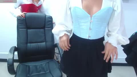 jenn online show from October 31, 6:12 pm