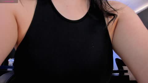 Jenna Olson  online show from December 31, 4:57 pm