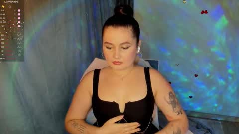 Jennie online show from October 2, 8:58 pm