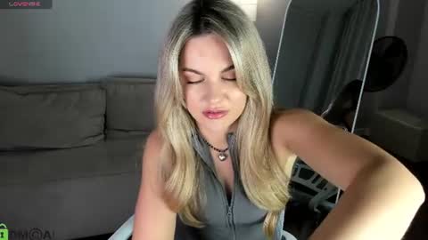 Jennifer Perezz online show from June 19, 5:16 pm