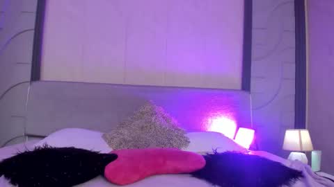 U can call me Angel online show from November 26, 5:41 am