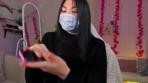 Jenni online show from December 19, 2:31 pm