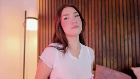     online show from February 3, 12:21 pm