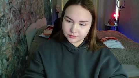 Jenny online show from November 6, 8:53 am