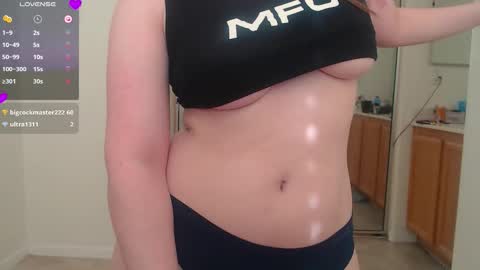 JennyFae online show from November 28, 6:55 pm