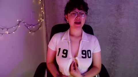 jero harper1 online show from March 7, 5:38 pm