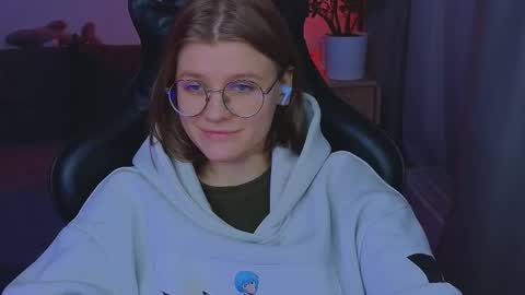  JessieVibes online show from February 18, 3:44 pm