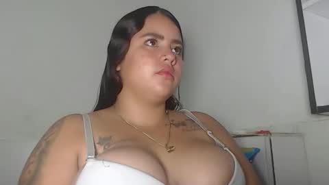 jess beauty online show from May 23, 2:04 pm