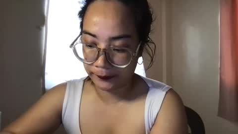 Snapshot of jessalicious_143 chatting on October 8, 5:45 am Jessa online show from October 8, 5:45 am