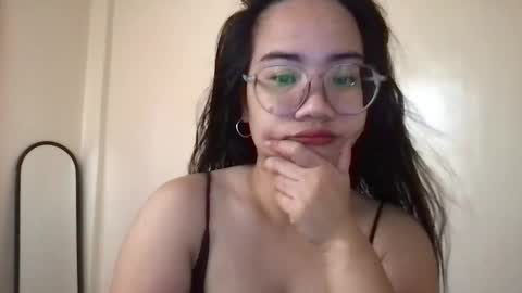 Snapshot of jessalicious_143 chatting on October 15, 2:47 am Jessa online show from October 15, 2:47 am