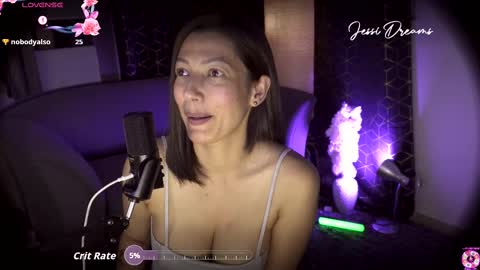 Snapshot of jessi_dreams chatting on October 22, 4:06 am Jessica Gomez online show from October 22, 4:06 am