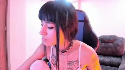 jessi_lemus online show from January 10, 10:47 pm