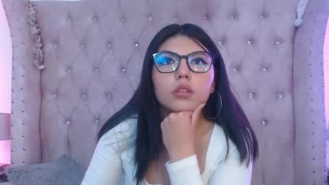 Jessica  online show from November 7, 10:47 pm